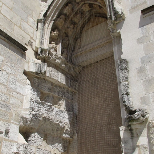 Portail latéral sud façade église Notre-Dame