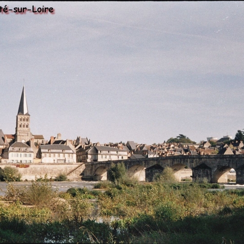 La Charité-sur-Loire vue du faubourg 